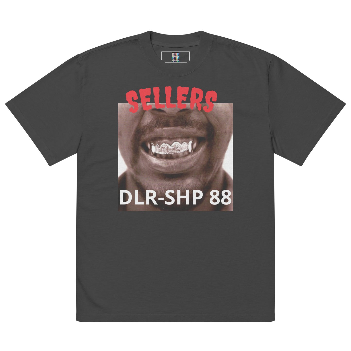 "SELLERS" Oversized faded t-shirt