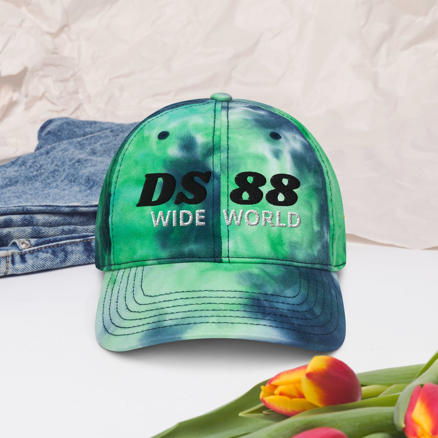 "DS88 WIDEWORLD" Tie dye hat