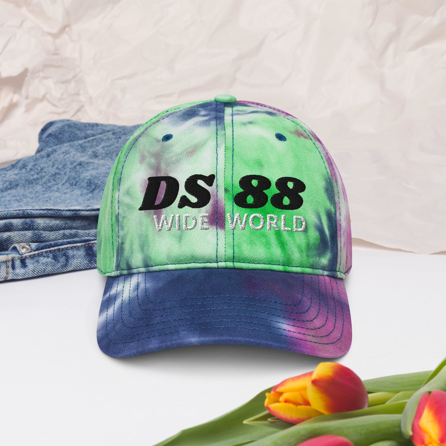 "DS88 WIDEWORLD" Tie dye hat